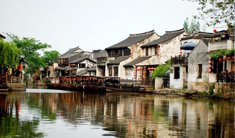 北京服装学院工商管理专业最近两年的就业去向？游戏画面